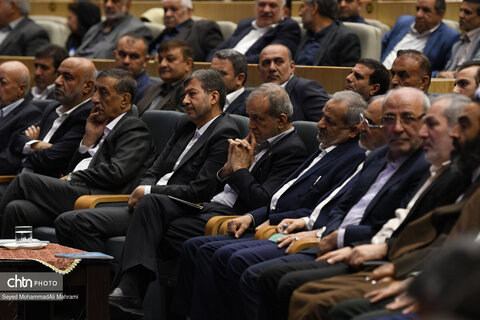 سفر رئیس جمهور به اصفهان