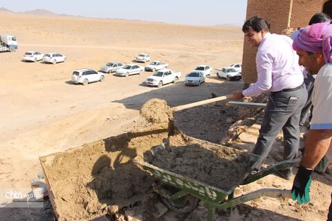 بازدید مسئولان اردکان از مرمت اضطراری قلعه تاریخی خرگوشی