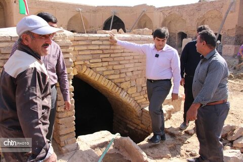 بازدید مسئولان اردکان از مرمت اضطراری قلعه تاریخی خرگوشی