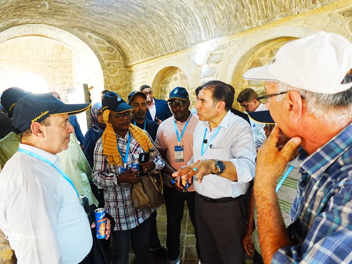 بازدید نمایندگان سازمان جهانی یونسکو از سازههای آبی تاریخی شوشتر