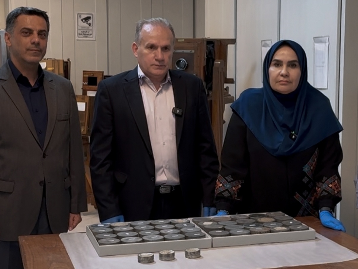 شناسایی ۳۱ حلقه فیلم قاجاری در کاخ گلستان