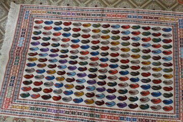 میراث هزارساله زاگرس: داستان زندگی در نقش ونگار دست‌بافته‌های اصیل عشایر کهگیلویه و بویراحمد