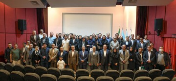 نشست هم‌اندیشی کارگزاران منطقه یک کشوری کانون جهانگردی و اتومبیلرانی برگزار شد