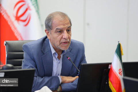 مراسم امضای تفاهم نامه همکاری کانون جهانگردی و اتومبیلرانی و اتاق بازرگانی، صنایع، معادن و کشاورزی ایران