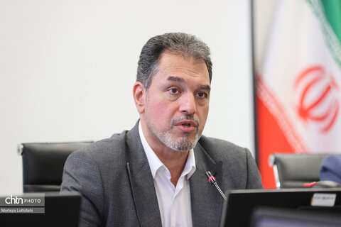 مراسم امضای تفاهم نامه همکاری کانون جهانگردی و اتومبیلرانی و اتاق بازرگانی، صنایع، معادن و کشاورزی ایران