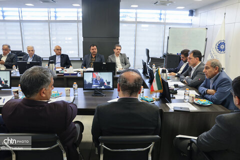 مراسم امضای تفاهم نامه همکاری کانون جهانگردی و اتومبیلرانی و اتاق بازرگانی، صنایع، معادن و کشاورزی ایران