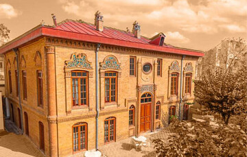 طرح مرمت خانه نظامیه، نقد و بررسی می‌شود