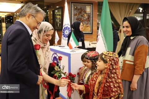 مراسم استقبال از دبیرکل، سفرا، نمایندگان کشورهای عضو سازمان همکاری اقتصادی(اکو) در محل هتل بزرگ زنجان