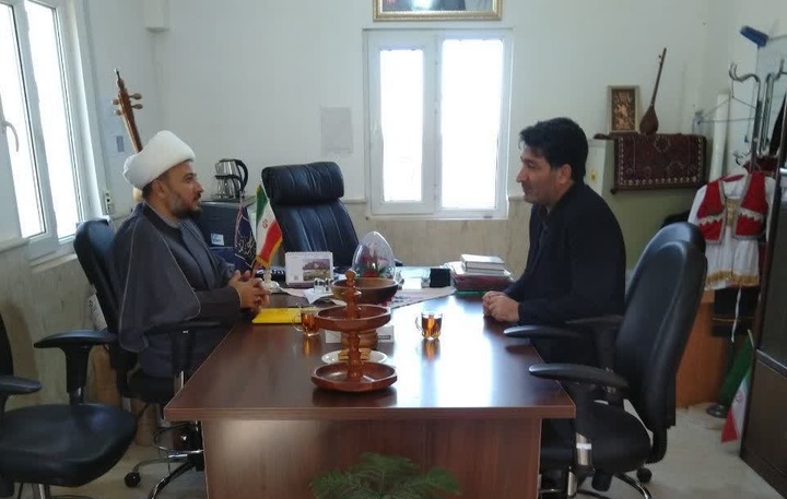 بازدید مسئول دفتر نمایندگی ولی‌فقیه در ناحیه مقاومت بسیج سملقان از اداره میراث‌فرهنگی شهرستان