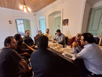 تأکید بر ساماندهی خانه‌مسافرهای آستارا در جلسه توجیهی مدیران دفاتر گردشگری