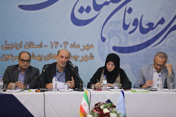 تکمیل زنجیره تولید تا فروش می‌تواند ظرفیت استان‌ها در حوزه صنایع‌دستی را شکوفا کند