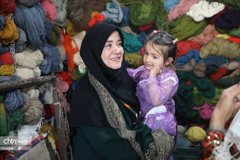 حضور معاون صنایع‌دستی کشور در شهر ملی گلیم عنبران
