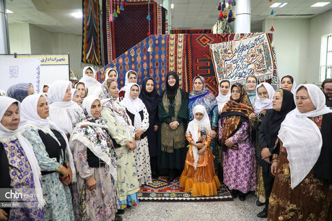حضور معاون صنایع‌دستی کشور در شهر ملی گلیم عنبران