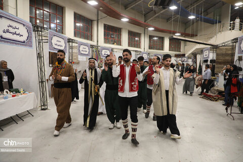 پانزدهمین نمایشگاه ملی صنایع‌دستی و هنرهای سنتی اردبیل آغاز به کار کرد