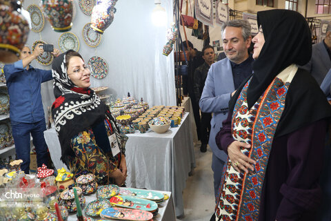 پانزدهمین نمایشگاه ملی صنایع‌دستی و هنرهای سنتی اردبیل آغاز به کار کرد