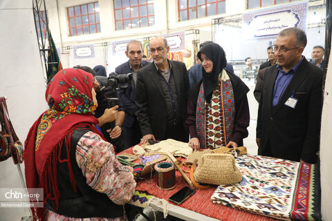 پانزدهمین نمایشگاه ملی صنایع‌دستی و هنرهای سنتی اردبیل آغاز به کار کرد