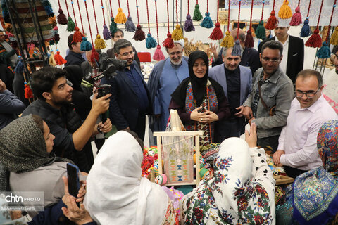 پانزدهمین نمایشگاه ملی صنایع‌دستی و هنرهای سنتی اردبیل آغاز به کار کرد