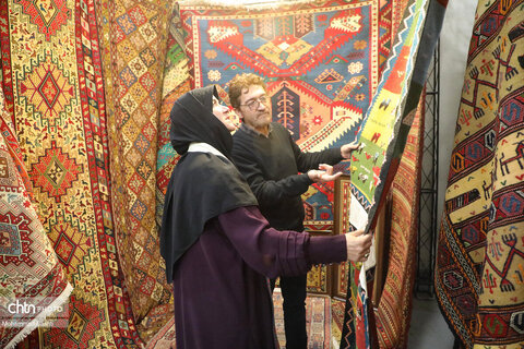 پانزدهمین نمایشگاه ملی صنایع‌دستی و هنرهای سنتی اردبیل آغاز به کار کرد