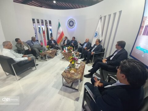 بازدید مدیرکل میراث‌فرهنگی یزد از دومین نمایشگاه تخصصی تأمین مالی و سرمایه‌گذاری