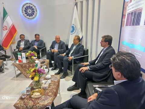 بازدید مدیرکل میراث‌فرهنگی یزد از دومین نمایشگاه تخصصی تأمین مالی و سرمایه‌گذاری