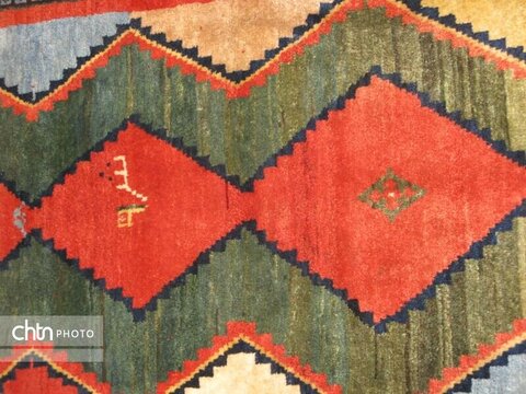 «گبه‌بافی» نواختن تار بر پود جان