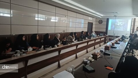 دوره آموزش صنایع دستی ویژه هنرمندان شهرستان بهاباد