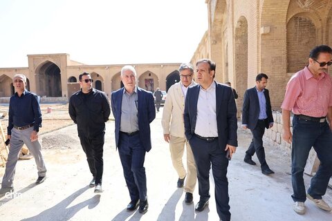 ضرغامی.صندوق.فارس