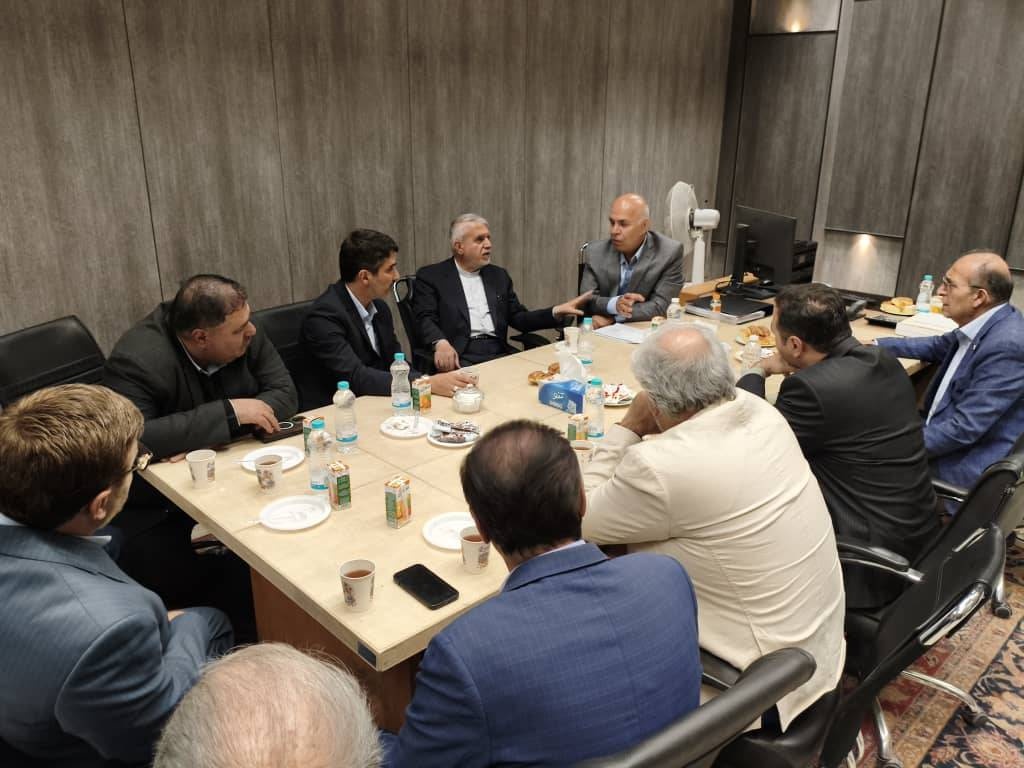 یکروز پر جنبوجوش در پایتخت/ تعامل دولت و بخشخصوصی در میدان عمل/ «تهران» زنده است