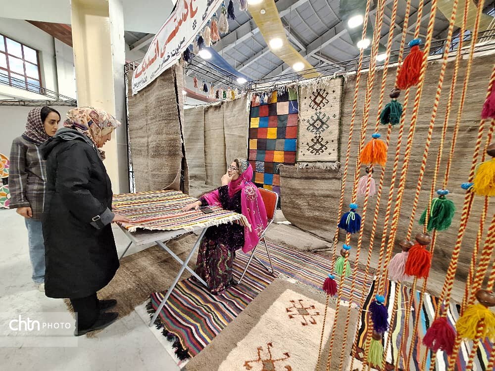 حضور هنرمندان صنایع‌دستی خوزستان در پانزدهمین نمایشگاه ملی صنایع‌دستی اردبیل