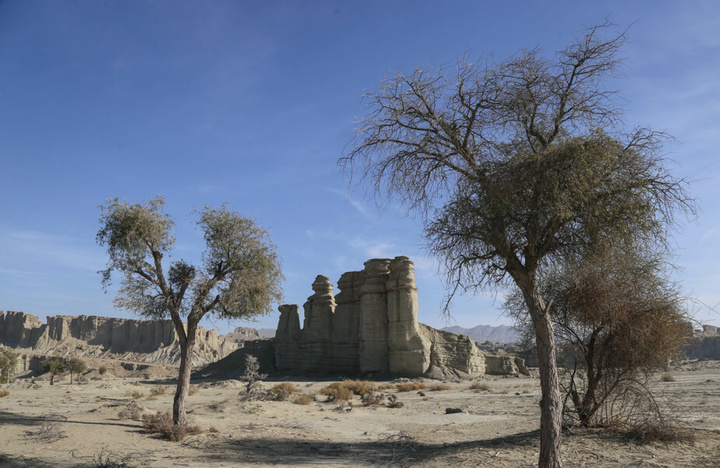 کوه‌های مریخی و مینیاتوری جاسک؛ شگفتی زمین در شرق هرمزگان