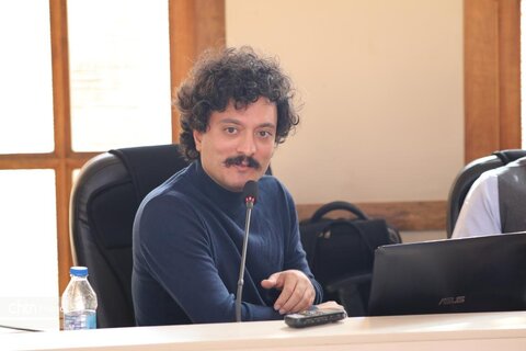 پنجمین نشست جایزه ققنوس ایران فرهنگی/ نقد و بررسی خانه نظامیه