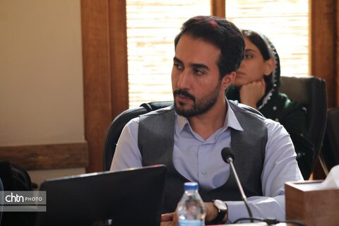 پنجمین نشست جایزه ققنوس ایران فرهنگی/ نقد و بررسی خانه نظامیه