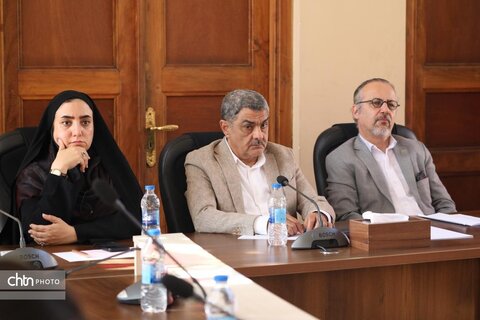 پنجمین نشست جایزه ققنوس ایران فرهنگی/ نقد و بررسی خانه نظامیه