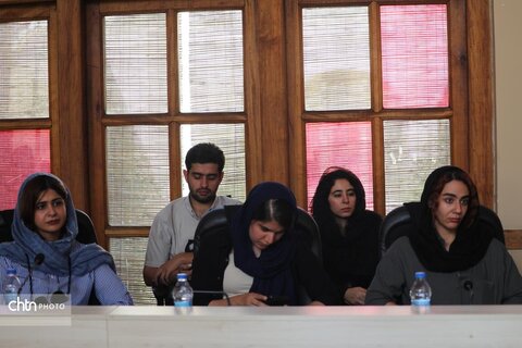 پنجمین نشست جایزه ققنوس ایران فرهنگی/ نقد و بررسی خانه نظامیه