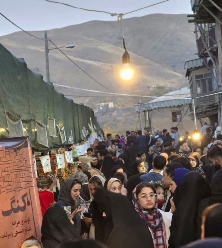 نمایشگاه توانمندی بانوان روستای کنگ کهن شهرستان طرقبه شاندیز برگزار شد