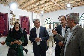 بازدید رئیس فراکسیون گردشگری مجلس از خانه گلیم هرسین