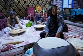 غذاهای محلی ارومیه در یک نمایشگاه رنگارنگ