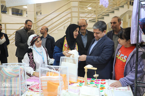 بازدید استاندار اردبیل از پانزدهمین نمایشگاه ملی صنایع‌دستی اردبیل