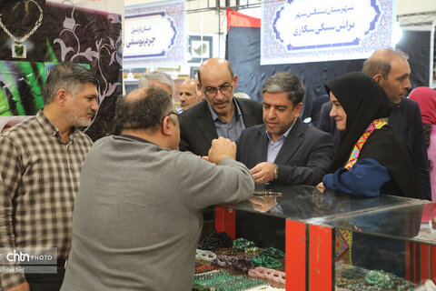 بازدید استاندار اردبیل از پانزدهمین نمایشگاه ملی صنایع‌دستی اردبیل