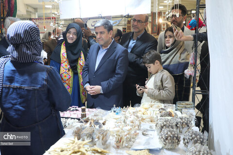 بازدید استاندار اردبیل از پانزدهمین نمایشگاه ملی صنایع‌دستی اردبیل