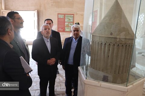 زبان فارسی، ستون فقرات هویت فرهنگی و ملی ایرانیان است/ طرح جامع «توس» با نگاه ملی و بلندمدت دنبال می‌شود