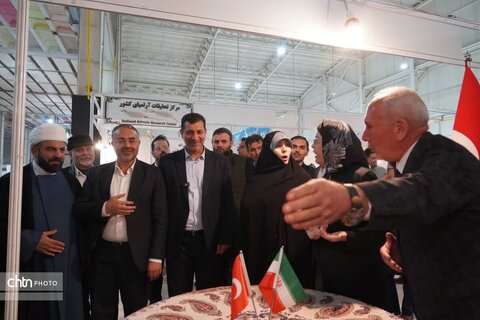 غذاهای محلی ارومیه در یک نمایشگاه رنگارنگ