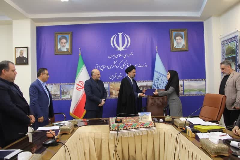 بررسی عملکرد ادارهکل میراثفرهنگی استان قزوین در شاخص های اختصاصی و عمومی