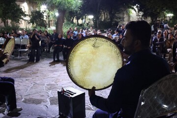 شب فرهنگی گروس در عمارت تاریخی خسروآباد سنندج برگزار شد