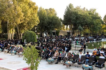 دانشجویان نو ورود دانشگاه فردوسی مهمان حکیم توس شدند