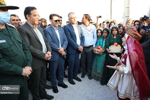 جشنواره انار بیشاپور