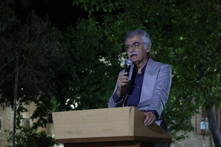 شب فرهنگی گروس در عمارت تاریخی خسروآباد سنندج برگزار شد