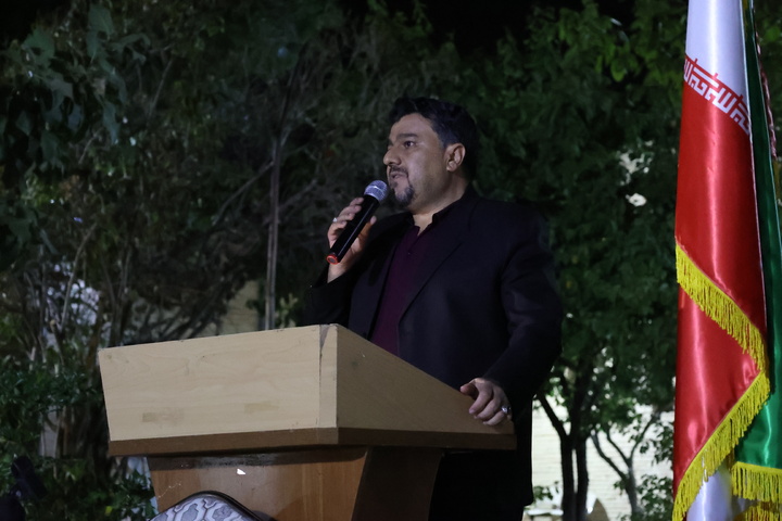 شب فرهنگی گروس در عمارت تاریخی خسروآباد سنندج برگزار شد