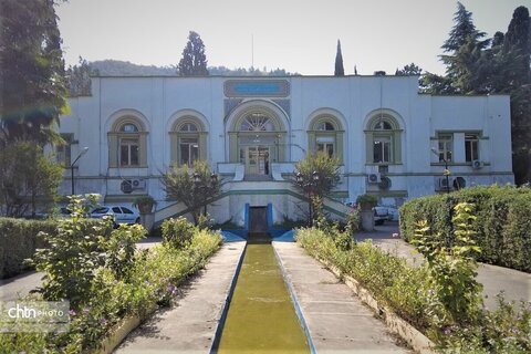 جلسه بررسی واگذاری بنای تاریخ شهرداری و باغ شاه در پارک ملت بهشهر