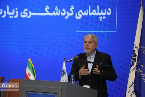 میزگرد دیپلماسی گردشگری زیارت  وسلامت  در دومین نشست دیپلماسی استانی در مشهد مقدس